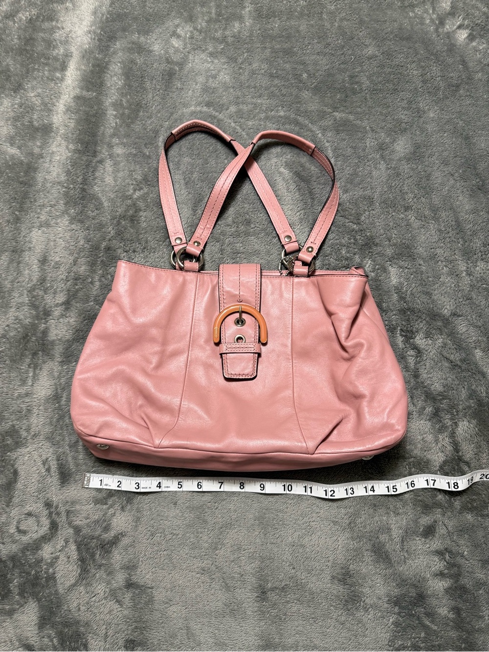 Soft Pink Leather Tote Bag with Buckle Accent - Picture 2 of 10